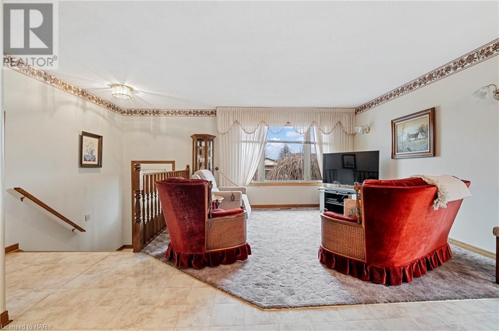 7853 Alfred Street, Niagara Falls, Ontario  L2H 2W8 - Photo 6 - 40524012