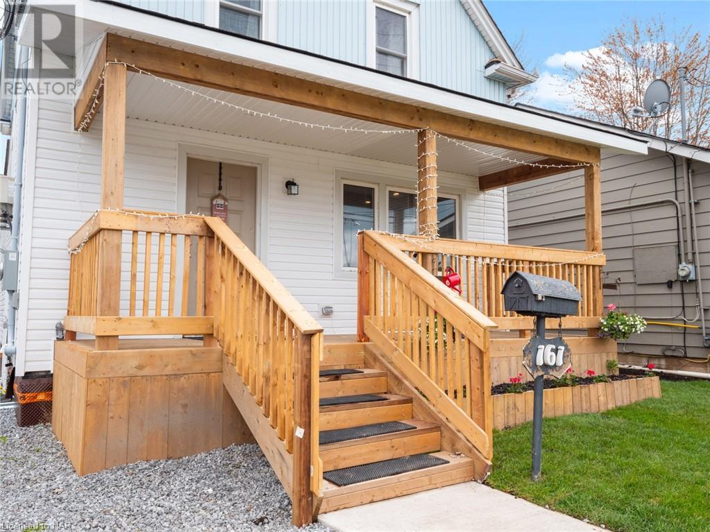 161 Gilmore Road, Fort Erie, Ontario  L2A 2M2 - Photo 3 - 40525915