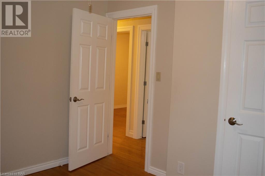 6 St. Louis Place, St. Catharines, Ontario  L2M 1K2 - Photo 15 - 40520474