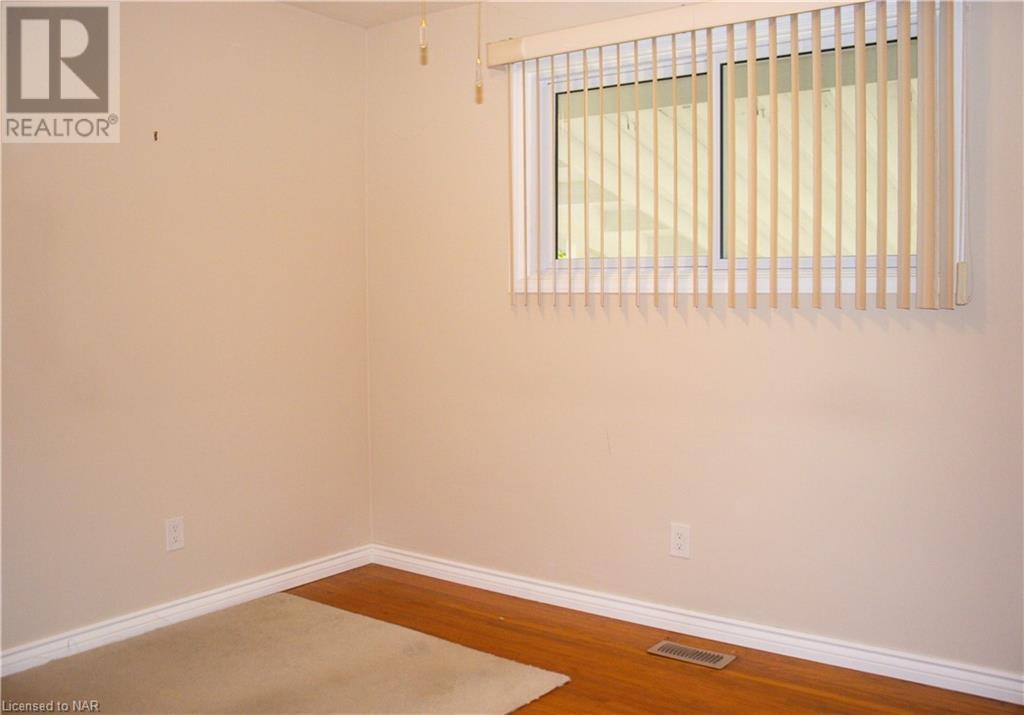 6 St. Louis Place, St. Catharines, Ontario  L2M 1K2 - Photo 18 - 40520474