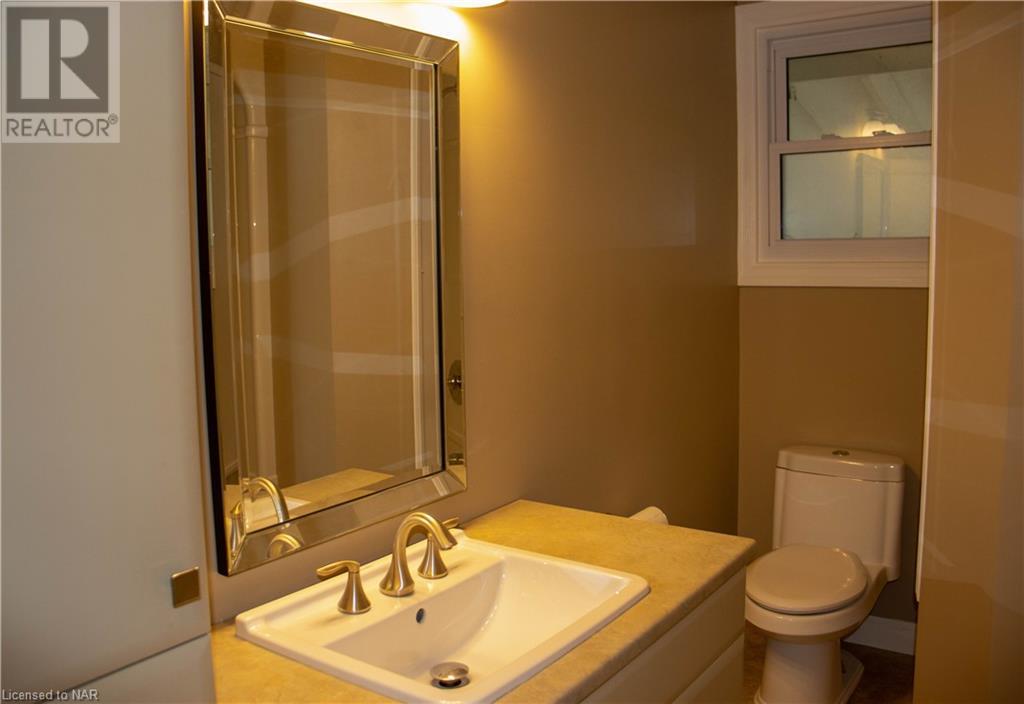 6 St. Louis Place, St. Catharines, Ontario  L2M 1K2 - Photo 24 - 40520474