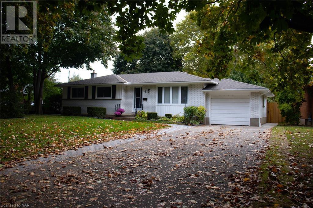 6 St. Louis Place, St. Catharines, Ontario  L2M 1K2 - Photo 3 - 40520474