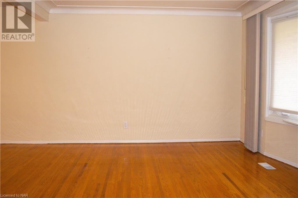 6 St. Louis Place, St. Catharines, Ontario  L2M 1K2 - Photo 32 - 40520474