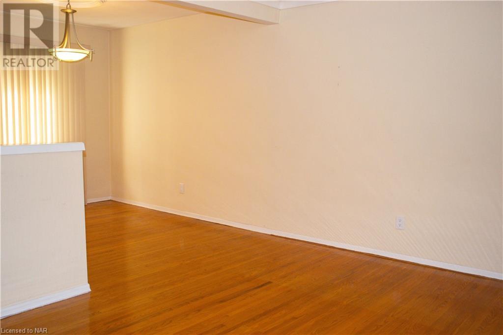 6 St. Louis Place, St. Catharines, Ontario  L2M 1K2 - Photo 33 - 40520474