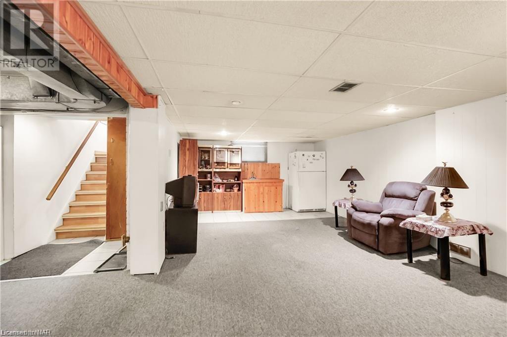 65 White Avenue, Welland, Ontario  L3B 1J7 - Photo 24 - 40525857