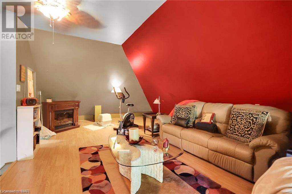2374 Mewburn Road, Niagara Falls, Ontario  L2E 6S4 - Photo 48 - 40525849