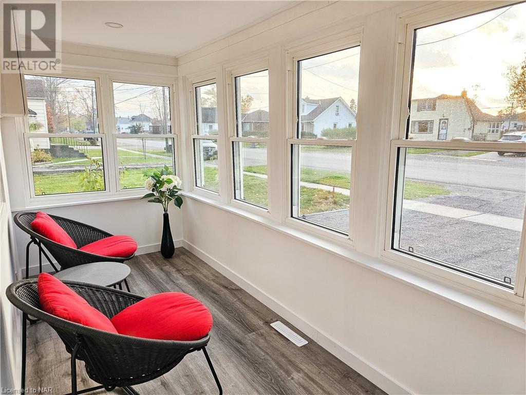 197 Humboldt Parkway, Port Colborne, Ontario  L3K 2H5 - Photo 3 - 40526029