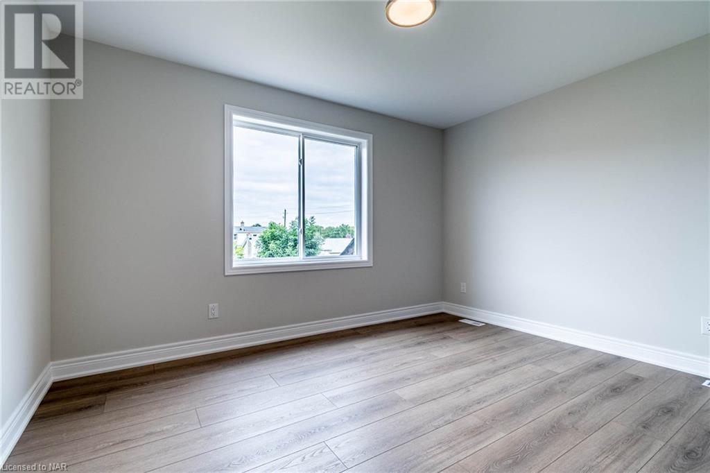 7 Marshall Lane, St. Catharines, Ontario  L2P 0E8 - Photo 28 - 40526100