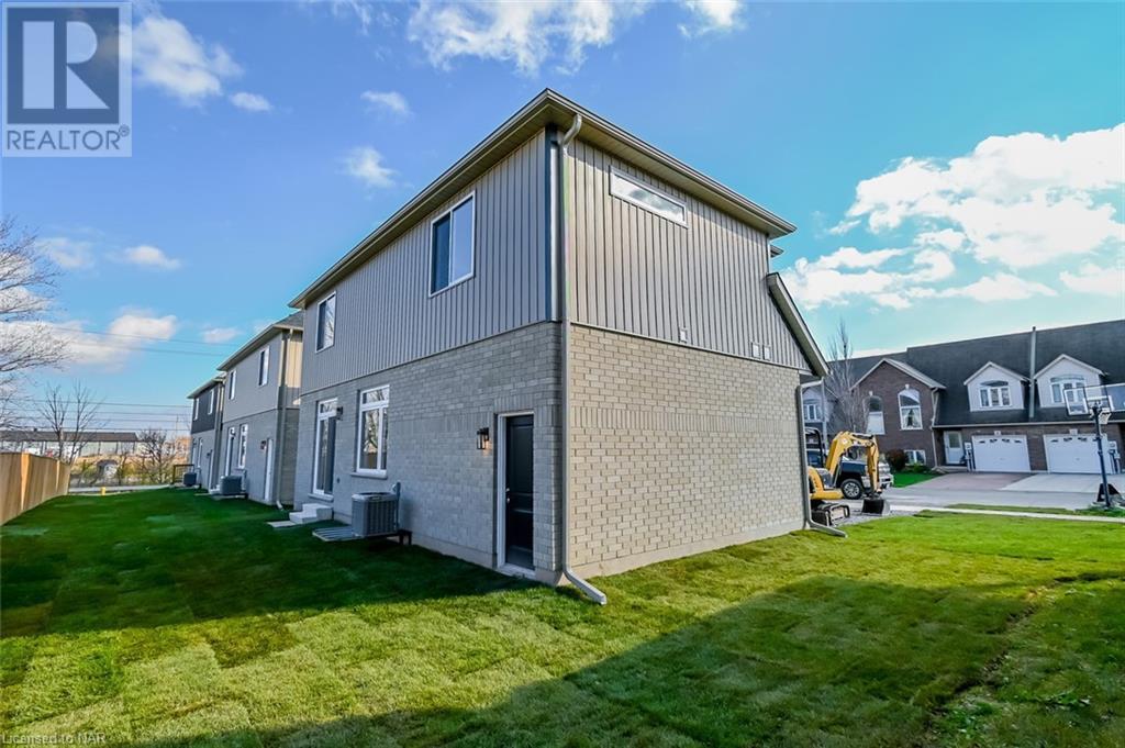 7 Marshall Lane, St. Catharines, Ontario  L2P 0E8 - Photo 38 - 40526100